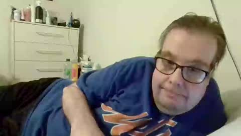 Snapshot of garyg930 chatting on January 2025 09:40:01 PM Gary online show from January 2025 09:40:01 PM