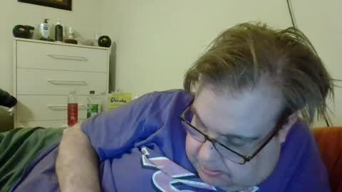 Snapshot of garyg930 chatting on June 2026 02:21:02 AM Gary online show from June 2026 02:21:02 AM