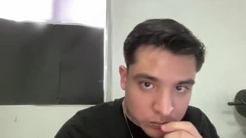 garypinepineapple online show from June 2026 10:04:02 PM