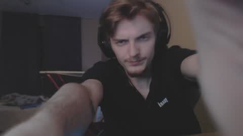 Snapshot of gasturfahe chatting on January 2025 09:40:01 PM gasturfahe online show from January 2025 09:40:01 PM