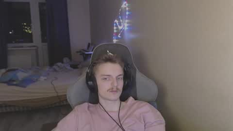 Snapshot of gasturfahe chatting on March 2025 08:16:02 PM gasturfahe online show from March 2025 08:16:02 PM