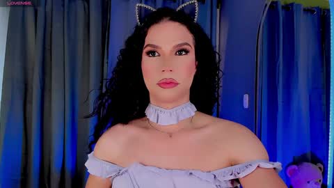 Vnecis Marn online show from January 2025 05:51:02 PM