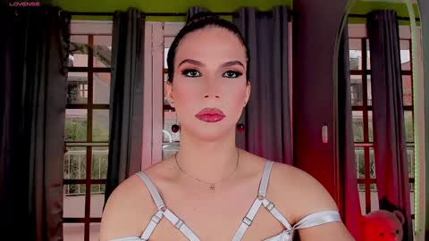 Vnecis Marn online show from January 2025 12:09:01 PM