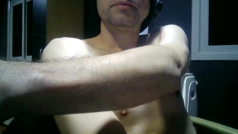 Snapshot of gauchors21 chatting on September 2025 02:33:02 AM gauchors21 online show from September 2025 02:33:02 AM