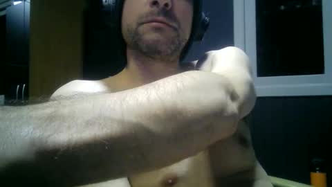 Snapshot of gauchors21 chatting on May 2026 02:42:02 AM gauchors21 online show from May 2026 02:42:02 AM