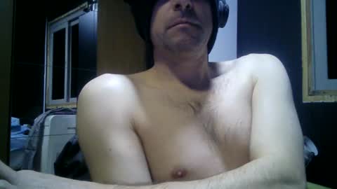 Snapshot of gauchors21 chatting on July 2026 02:40:01 AM gauchors21 online show from July 2026 02:40:01 AM