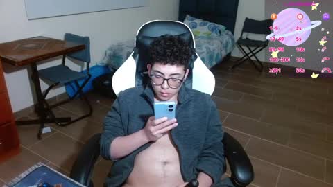 Snapshot of gay_in_purple chatting on December 2024 11:08:01 PM Matt male pronouns please online show from December 2024 11:08:01 PM