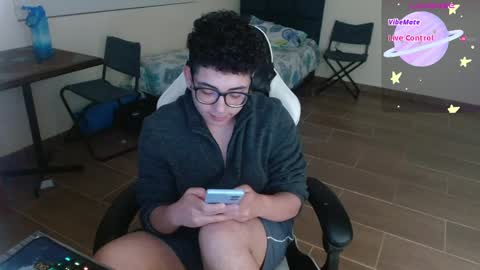 Snapshot of gay_in_purple chatting on December 2024 02:13:02 AM Matt male pronouns please online show from December 2024 02:13:02 AM