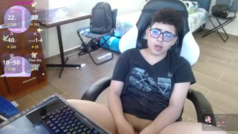 Snapshot of gay_in_purple chatting on January 2025 05:31:01 PM Matt male pronouns please online show from January 2025 05:31:01 PM