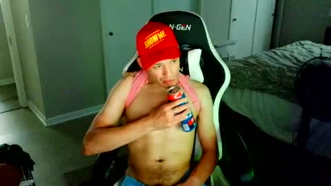 Snapshot of gaymer2016 chatting on June 2026 11:00:01 PM Gaymer2016 online show from June 2026 11:00:01 PM
