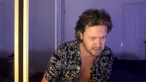 gcsurfer81 online show from April 2026 08:15:01 AM