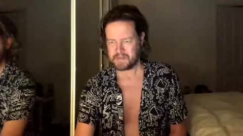 Snapshot of gcsurfer81 chatting on June 2026 09:01:01 AM gcsurfer81 online show from June 2026 09:01:01 AM