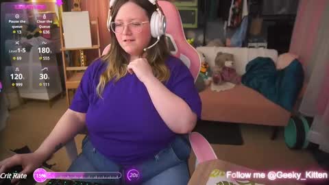 Snapshot of geeky_kitten chatting on March 2025 06:13:02 AM Geeky Kitten Leina -  online show from March 2025 06:13:02 AM