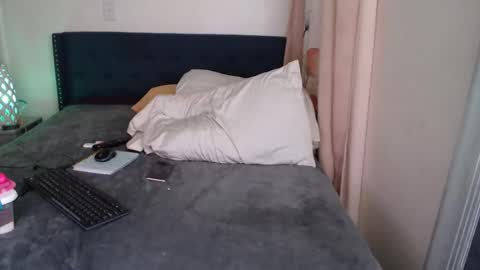 Snapshot of geishapaige chatting on December 2024 11:02:02 AM The Empress online show from December 2024 11:02:02 AM