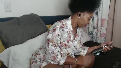 Snapshot of geishapaige chatting on September 2025 01:29:02 AM The Empress online show from September 2025 01:29:02 AM