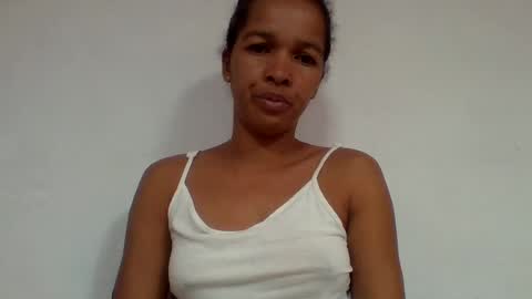 Snapshot of gelmene chatting on June 2026 04:37:02 AM gelmene online show from June 2026 04:37:02 AM