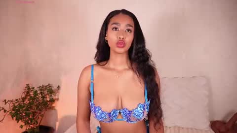 Snapshot of gemmacarter_ chatting on July 2026 02:05:17 AM online show from July 2026 02:05:17 AM