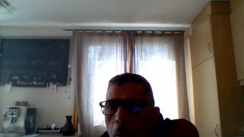 Snapshot of gen3841 chatting on May 2026 08:08:01 AM Gen online show from May 2026 08:08:01 AM