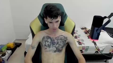 Snapshot of gendo_05 chatting on January 2026 10:08:01 PM GENDO online show from January 2026 10:08:01 PM