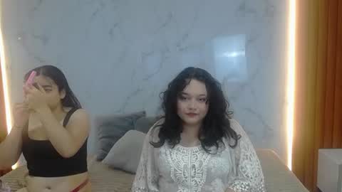 genesis_y_moon online show from July 2026 12:22:01 PM