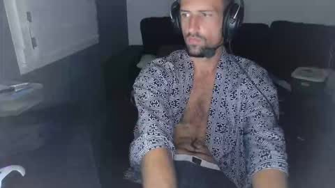 Snapshot of genie_lamps chatting on September 2025 10:09:01 PM Edouard online show from September 2025 10:09:01 PM