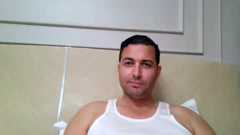 genteldevil online show from January 2026 07:27:01 PM