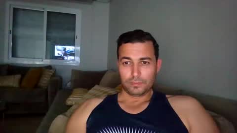 genteldevil online show from February 2026 05:41:01 PM