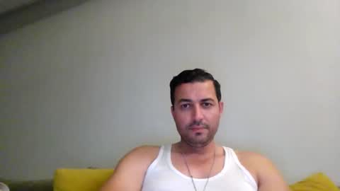 genteldevil online show from April 2026 07:22:01 PM