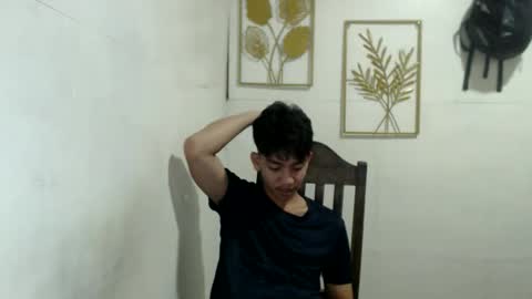 Snapshot of gentlemanlustx chatting on September 2025 02:33:02 PM Rayl online show from September 2025 02:33:02 PM