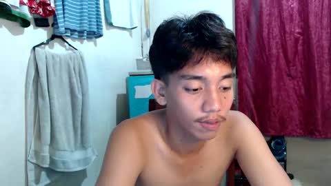 Snapshot of gentlemanlustx chatting on February 2026 04:11:02 PM Rayl online show from February 2026 04:11:02 PM