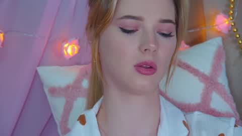 GentleRossi online show from January 2025 06:19:01 PM