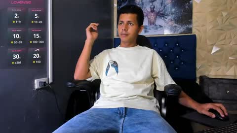 george_bigcock24cm online show from April 2026 11:43:01 AM