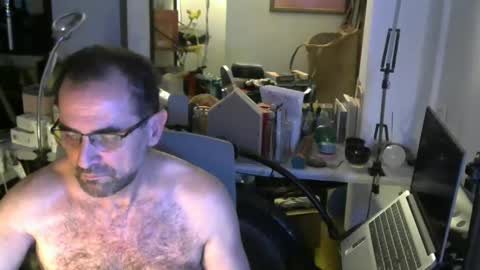 Snapshot of georgempt chatting on January 2025 02:38:02 AM georgempt online show from January 2025 02:38:02 AM