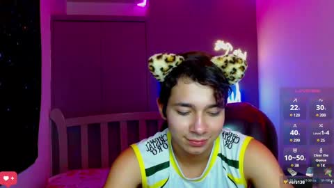 Snapshot of georgesmith_1 chatting on December 2024 09:50:02 AM GEORGE online show from December 2024 09:50:02 AM