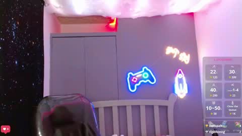 Snapshot of georgesmith_1 chatting on December 2024 11:41:02 AM GEORGE online show from December 2024 11:41:02 AM