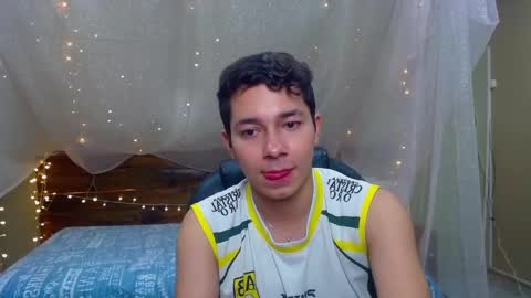 Snapshot of georgesmith_1 chatting on February 2025 02:27:01 AM GEORGE online show from February 2025 02:27:01 AM