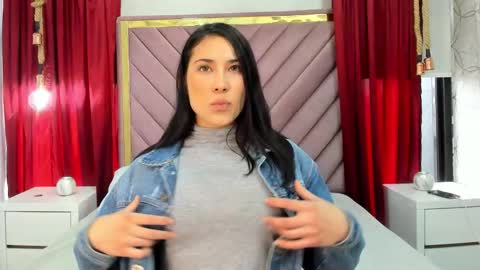 Snapshot of georginafit chatting on December 2025 08:06:01 PM georginafit online show from December 2025 08:06:01 PM