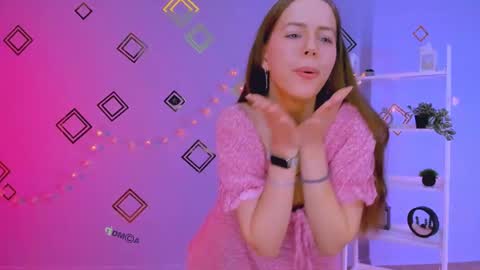 Snapshot of gerasmilee chatting on April 2026 09:02:01 AM gerasmilee online show from April 2026 09:02:01 AM