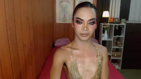 Sidneymorens online show from October 2025 07:42:02 PM