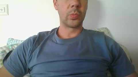 geronimo_2 online show from December 2025 12:32:01 PM