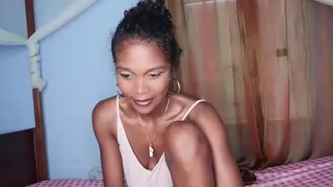 gggloria online show from February 2026 01:03:02 PM