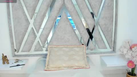 Danna Astrom online show from March 2025 10:42:01 PM