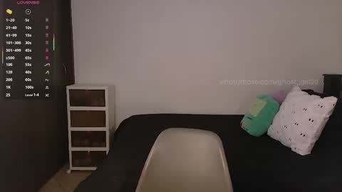 Im Jenn Next stream Monday - start -5 GMT online show from October 2025 09:48:01 PM