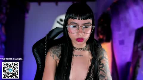 Snapshot of ghostlydolll chatting on May 2026 06:28:02 PM Sara online show from May 2026 06:28:02 PM
