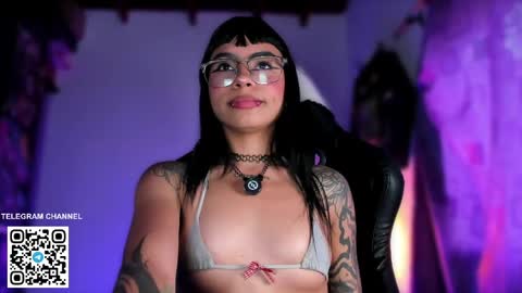 Snapshot of ghostlydolll chatting on June 2026 05:39:02 PM Sara online show from June 2026 05:39:02 PM