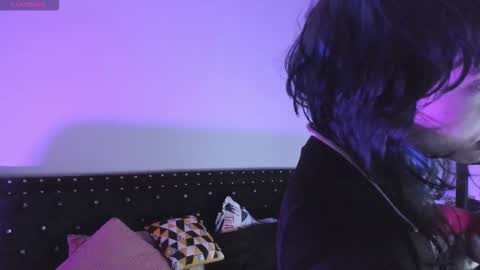 Allison  online show from December 2025 08:25:02 PM