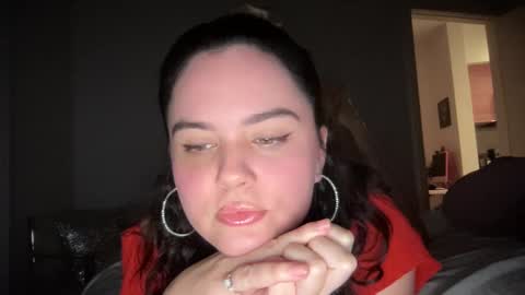 Snapshot of gia_is_horny chatting on December 2024 05:37:02 AM The Queen of Squirt online show from December 2024 05:37:02 AM