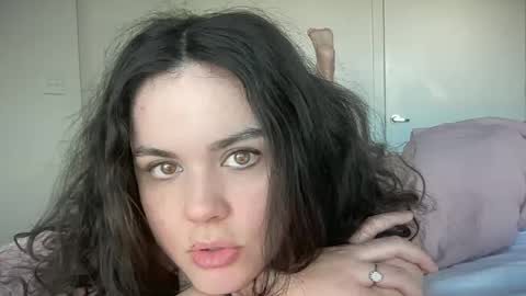 Snapshot of gia_is_horny chatting on January 2025 03:52:02 PM The Queen of Squirt online show from January 2025 03:52:02 PM