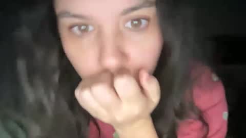 Snapshot of gia_is_horny chatting on February 2025 04:33:02 PM The Queen of Squirt online show from February 2025 04:33:02 PM