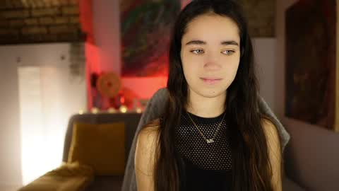 Gia Paige18 online show from December 2024 09:35:02 AM